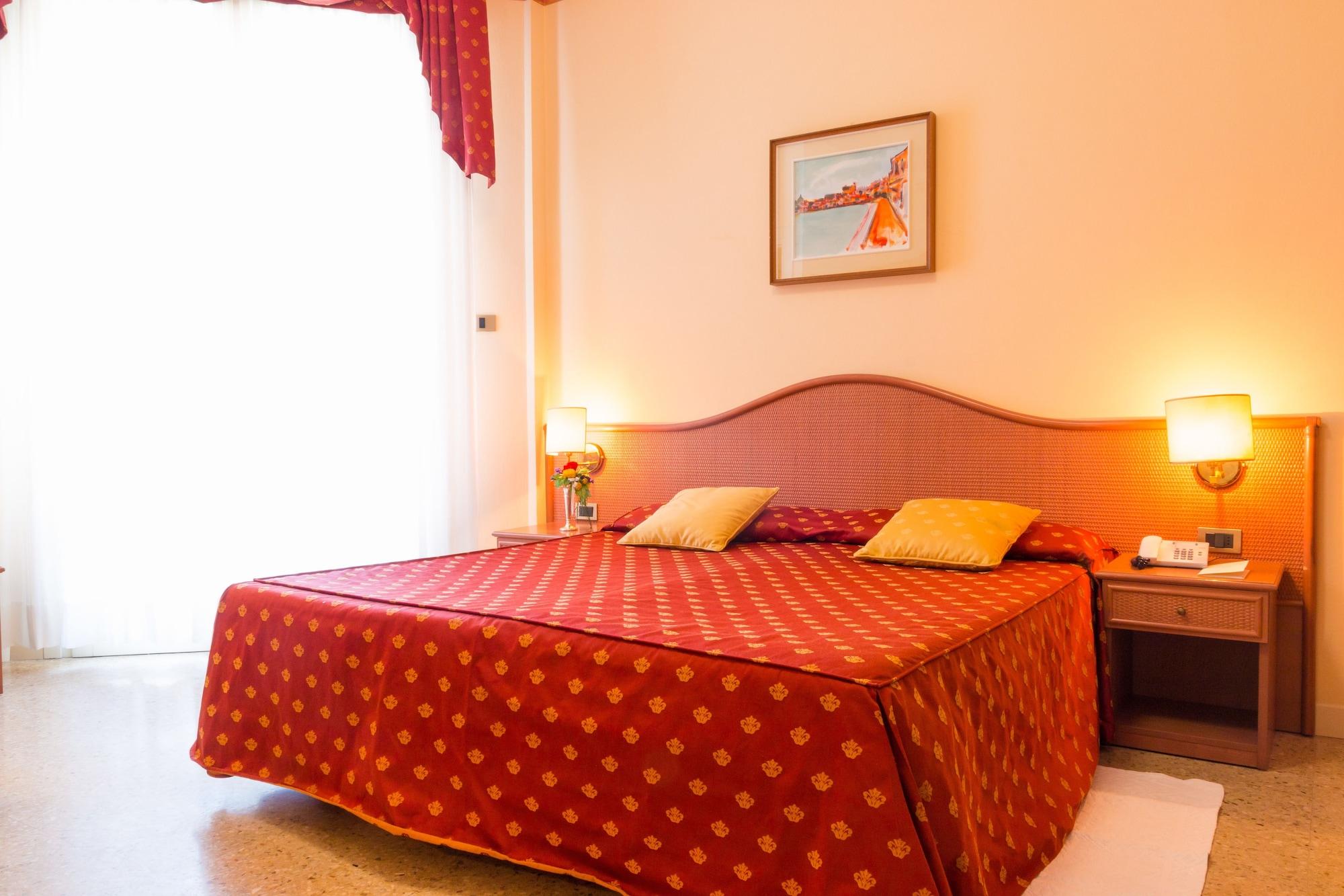 Hotel Principe Bibione Exterior foto