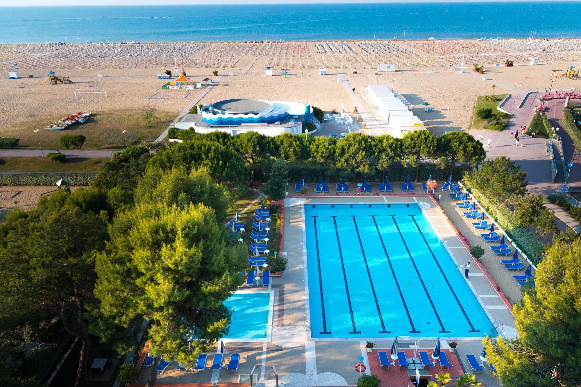 Hotel Principe Bibione Exterior foto